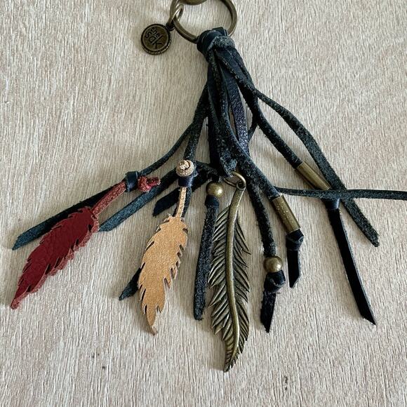The Sak Feather Tassle Charm - Picture 2 of 5